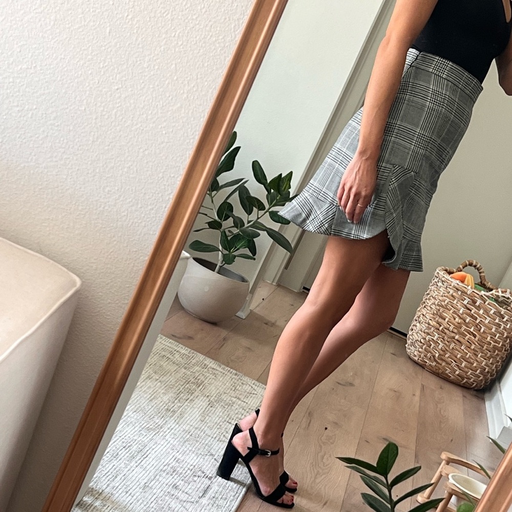 Zara Women High Waisted Plaid Peplum Skirt